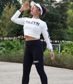 SXB BROOKLYN BLACK WHITE STREET CROP LONGSLEEVE AND LEGGING