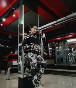 SXB FABRIC GUIDE JACKET HOODIE AND LEGGING