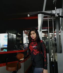 SXB GET FAST SWEATSHIRT AND LEGGING