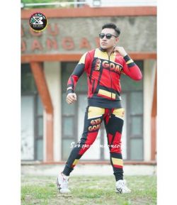 SXB GOALS RED TORE JACKET AND JOGGER
