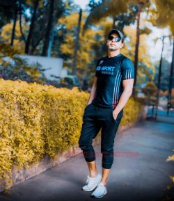 SXB RUN AWAY GENIUS SHORT SLEEVE TYPE SULTAN