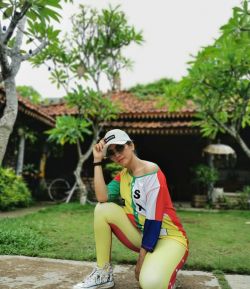 SXB SPORT POCKET SHADOW SHORT SLEEVE AND LEGGING COMPRESSION