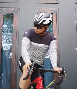 SXB SULTAN BLACK GREY PINSTRIPE ROAD BIKE JERSEY